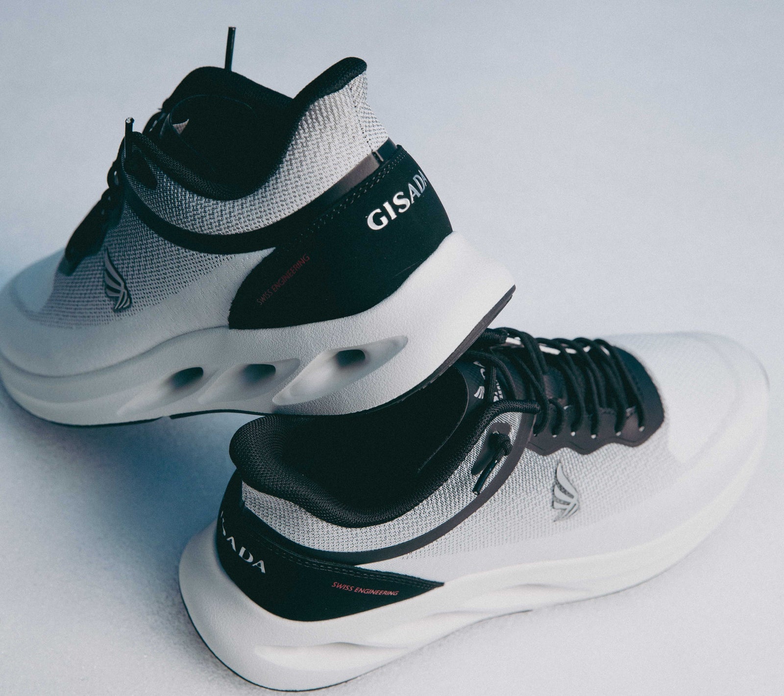SCHUHE