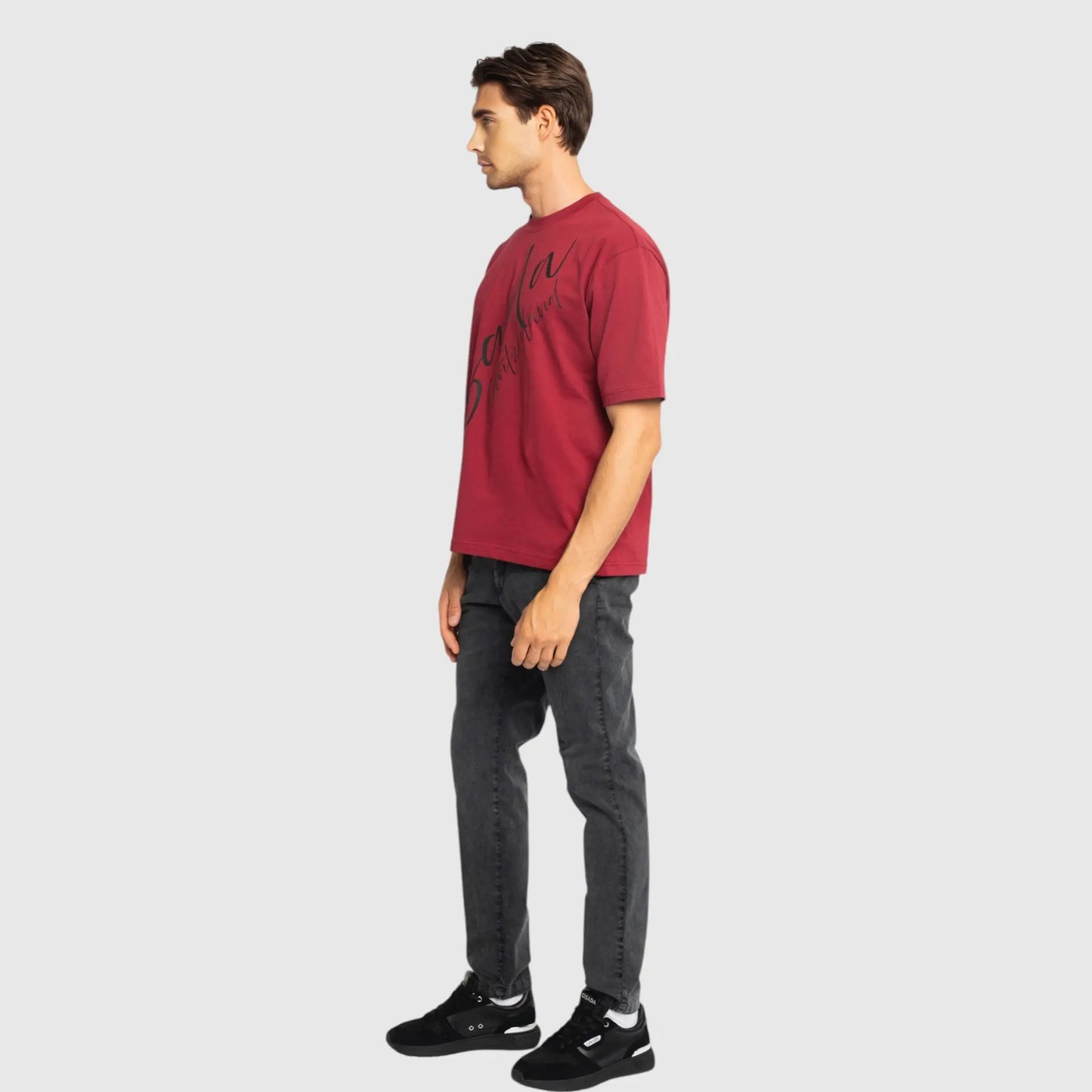 Oversized T-Shirt in Heavy Cotton with Cursive Print - Gisada.com