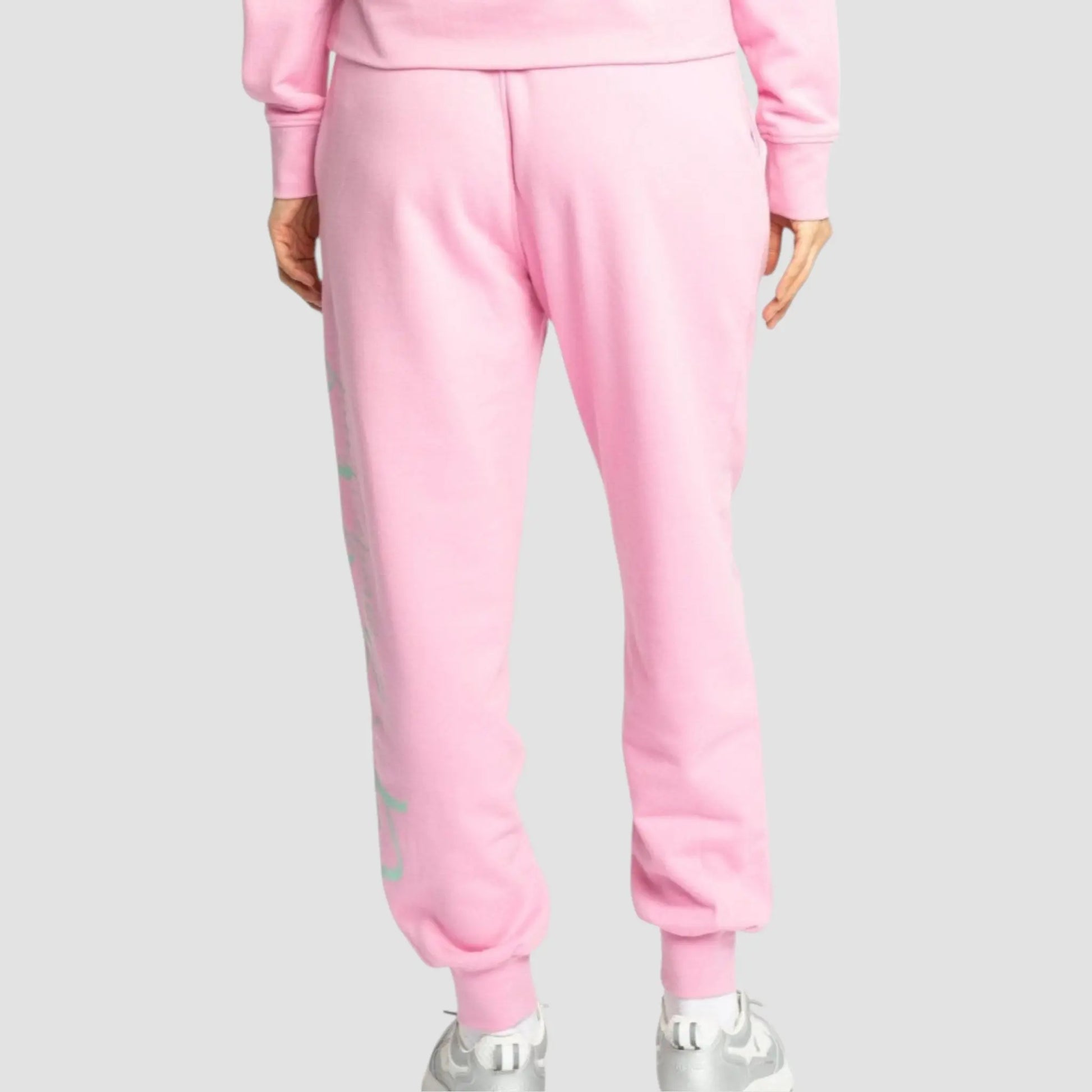 Regular Fit Jogger in Midweight Cotton with Cursive Puff Print Gisada Jogger