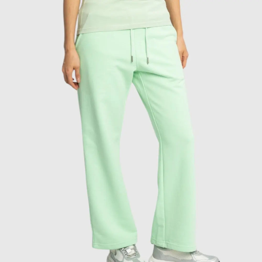 Straight Leg Sweatpants in Midweight Cotton with Small Silicon Print Gisada Jogger